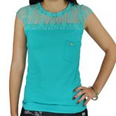 Blusa feminina com renda